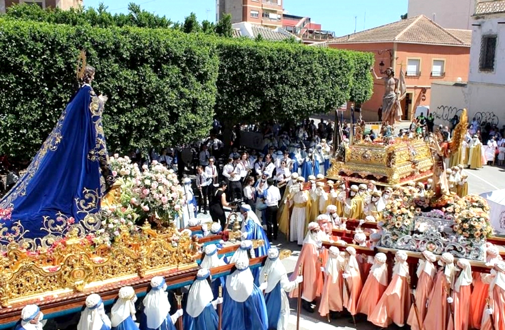 Las procesiones de Jueves Santo y Domingo de Resurreccin sufren algunos cambios en sus recorridos